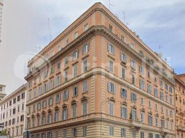Appartamento in vendita a Roma RM