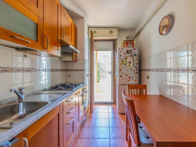 Appartamento in vendita a Roma RM