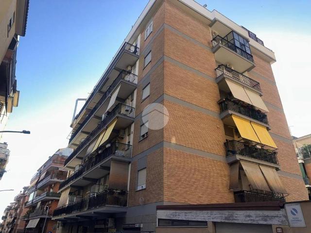 Appartamento in vendita a Roma RM