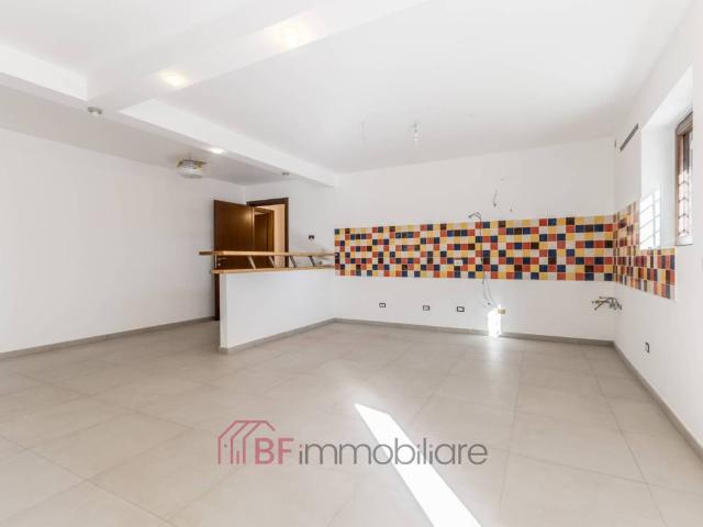 Appartamento in vendita a Roma RM