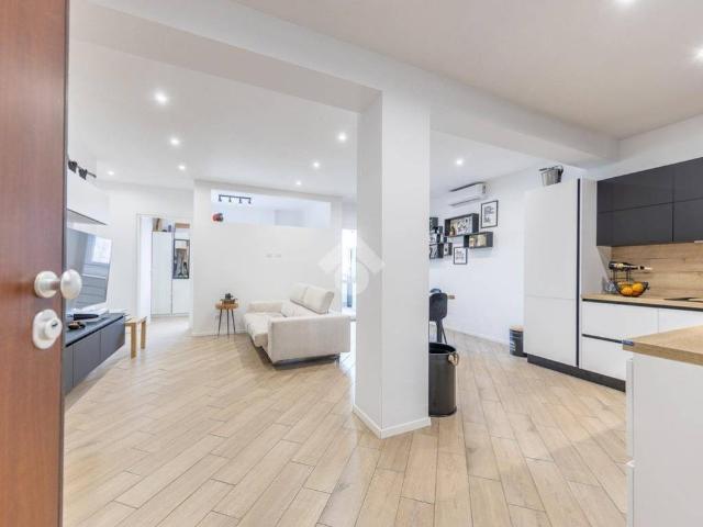 Appartamento in vendita a Roma RM