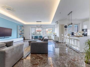 Appartamento in vendita a Roma RM