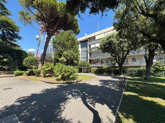 Appartamento in vendita a Roma RM