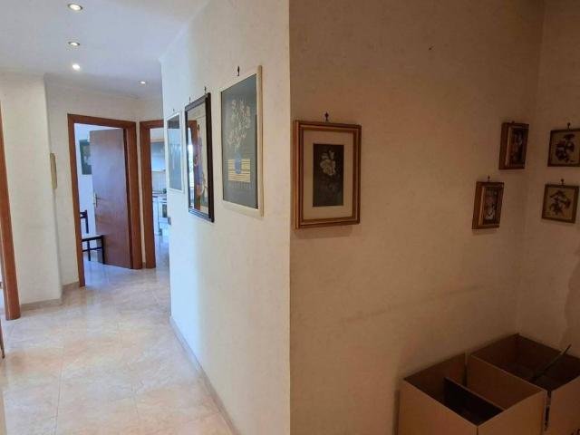 Appartamento in vendita a Roma RM