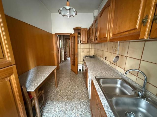 Appartamento in vendita a Roma RM