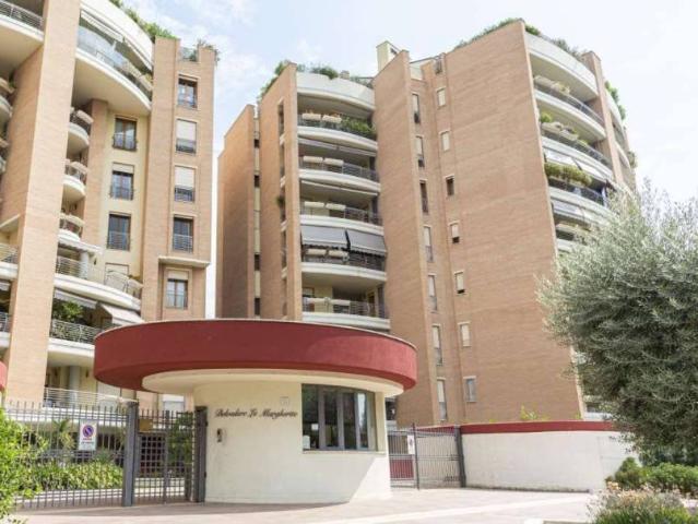 Appartamento in vendita a Roma RM