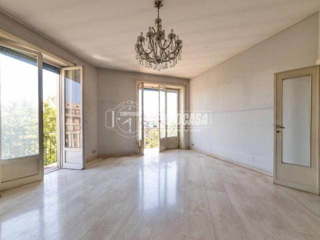 Appartamento in vendita a Roma RM