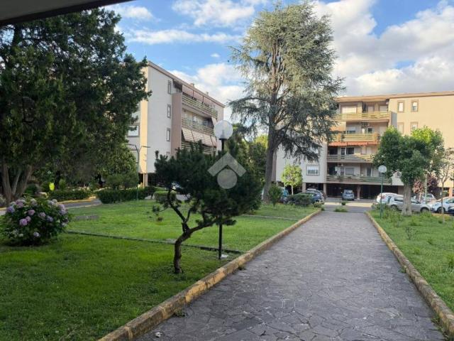 Appartamento in vendita a Roma RM