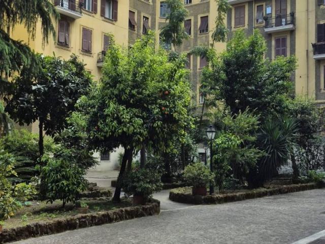 Appartamento in vendita a Roma RM