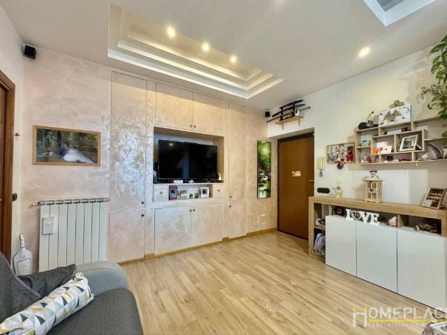 Appartamento in vendita a Roma RM