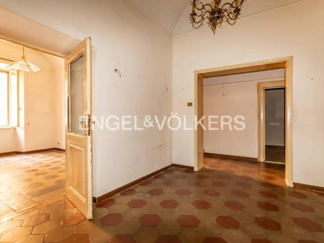 Appartamento in vendita a Roma RM