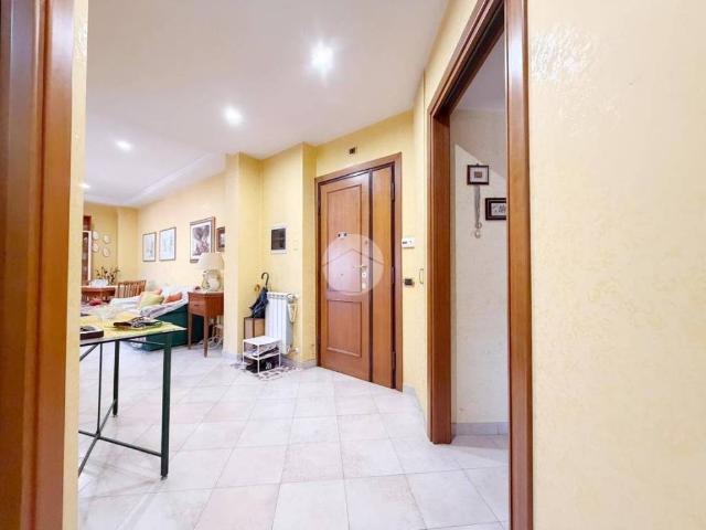 Appartamento in vendita a Roma RM