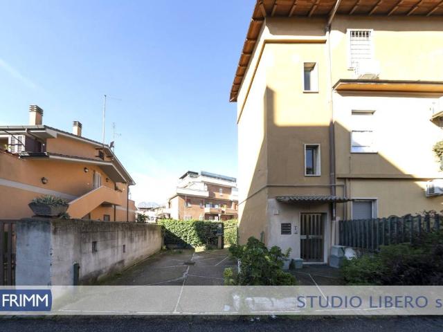 Appartamento in vendita a Roma RM