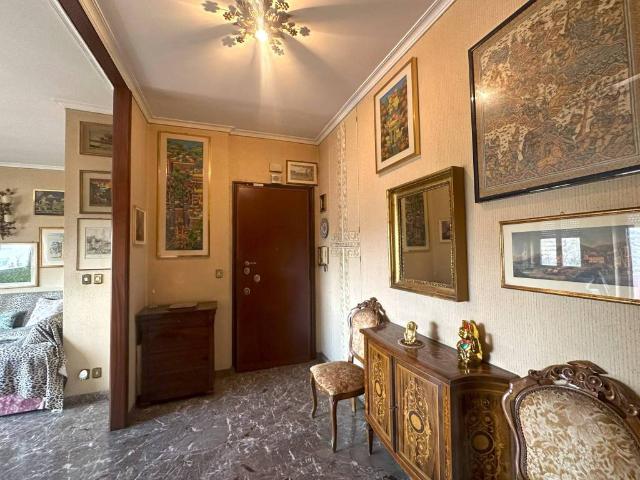 Appartamento in vendita a Roma RM