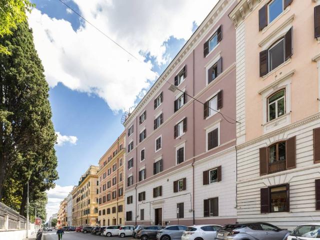 Appartamento in vendita a Roma RM