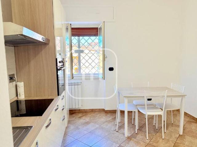 Appartamento in vendita a Roma RM