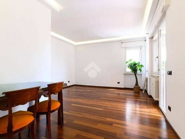 Appartamento in vendita a Roma RM