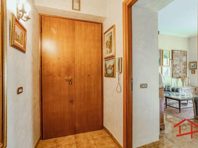 Appartamento in vendita a Roma RM