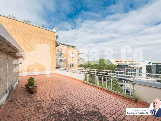 Appartamento in vendita a Roma RM