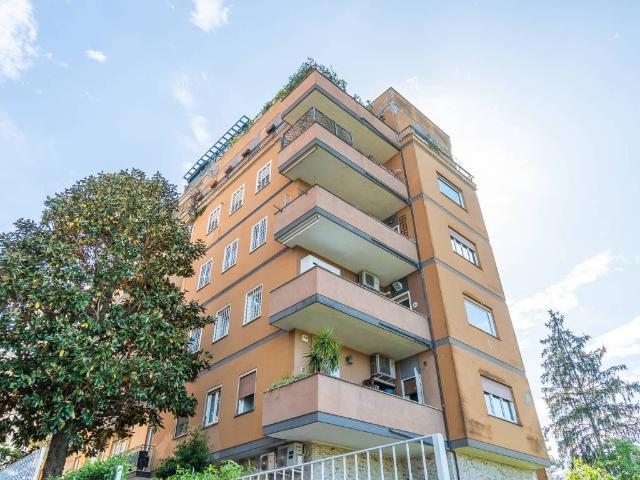 Appartamento in vendita a Roma RM