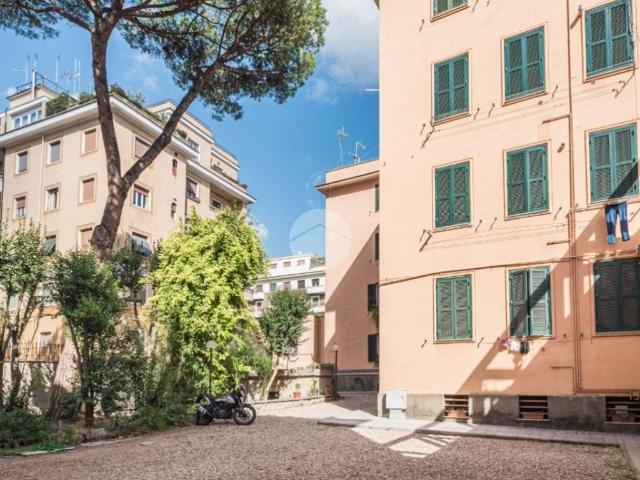 Appartamento in vendita a Roma RM