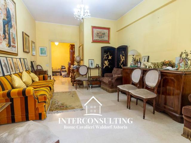 Appartamento in vendita a Roma RM
