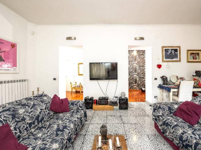 Appartamento in vendita a Roma RM