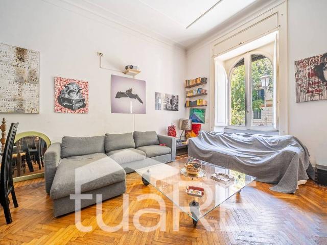 Appartamento in vendita a Roma RM
