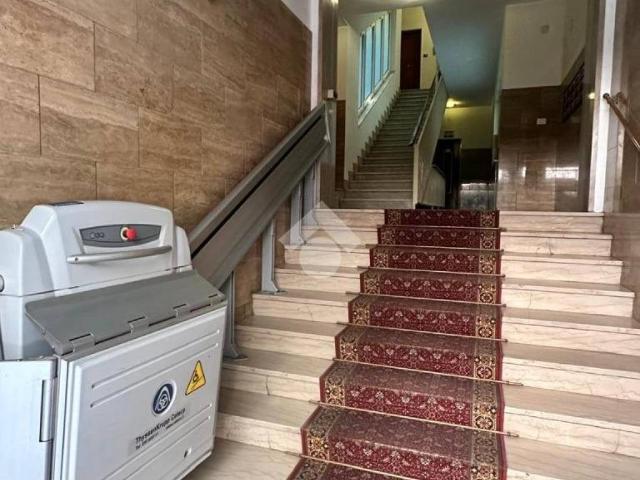 Appartamento in vendita a Roma RM