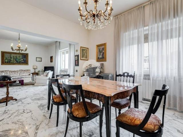 Appartamento in vendita a Roma RM
