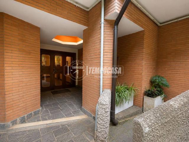 Appartamento in vendita a Roma RM