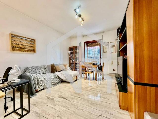 Appartamento in vendita a Roma RM