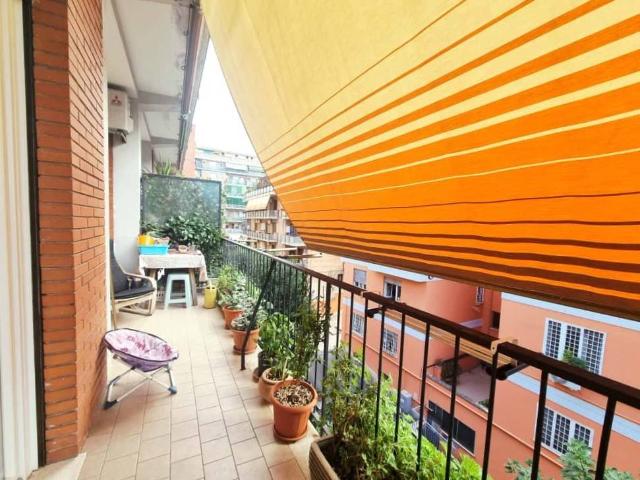 Appartamento in vendita a Roma RM