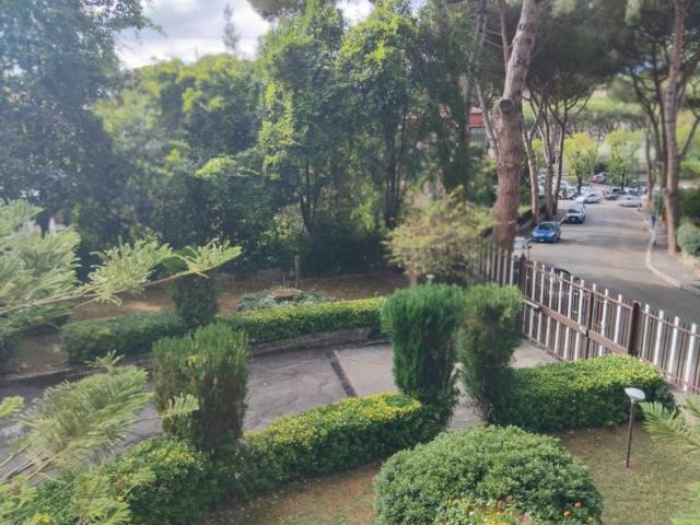 Appartamento in vendita a Roma RM