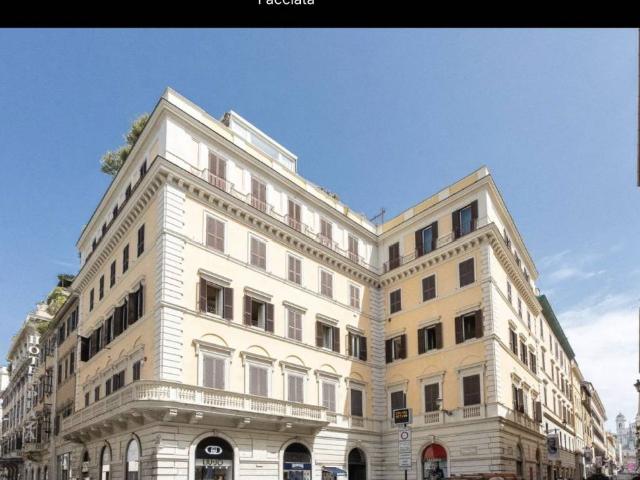Appartamento in vendita a Roma RM