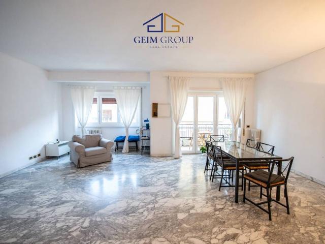 Appartamento in vendita a Roma RM