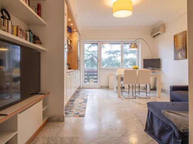 Appartamento in vendita a Roma RM