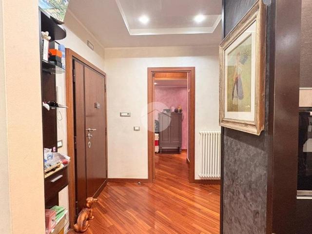 Appartamento in vendita a Roma RM