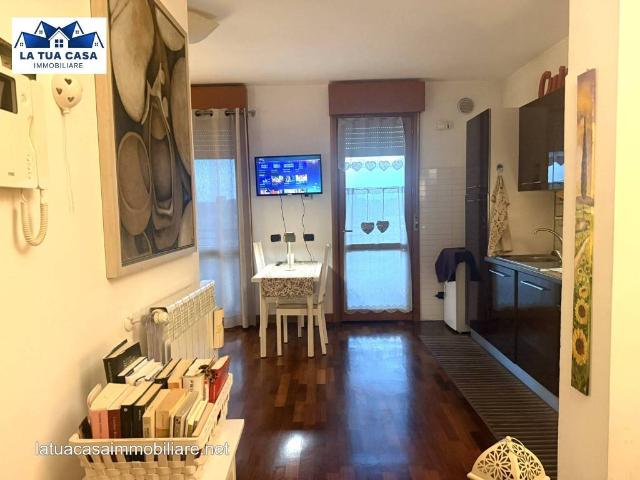 Appartamento in vendita a Roma RM