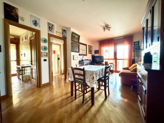 Appartamento in vendita a Roma RM