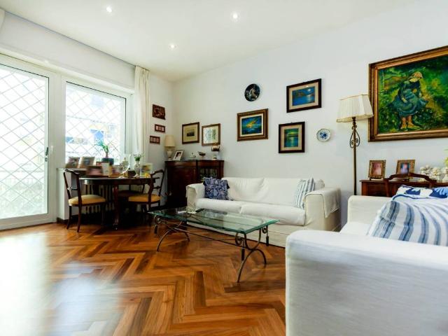 Appartamento in vendita a Roma RM