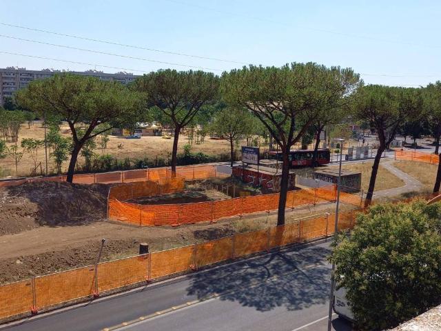 Appartamento in vendita a Roma RM