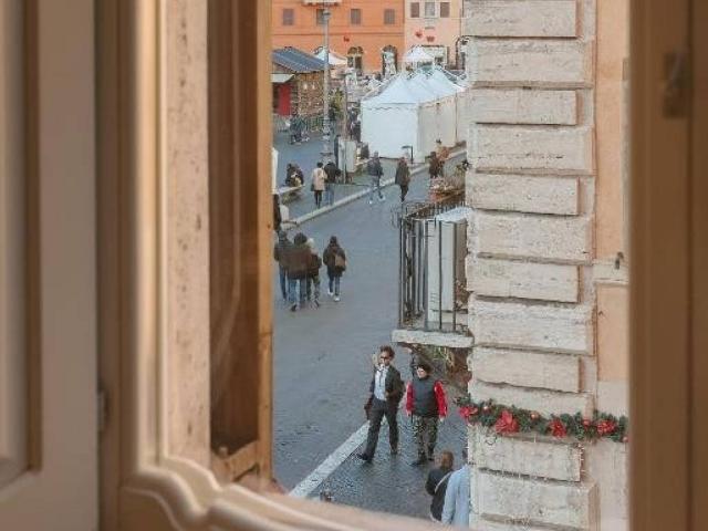 Appartamento in vendita a Roma RM