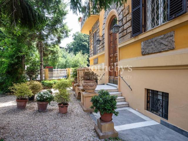 Appartamento in vendita a Roma RM
