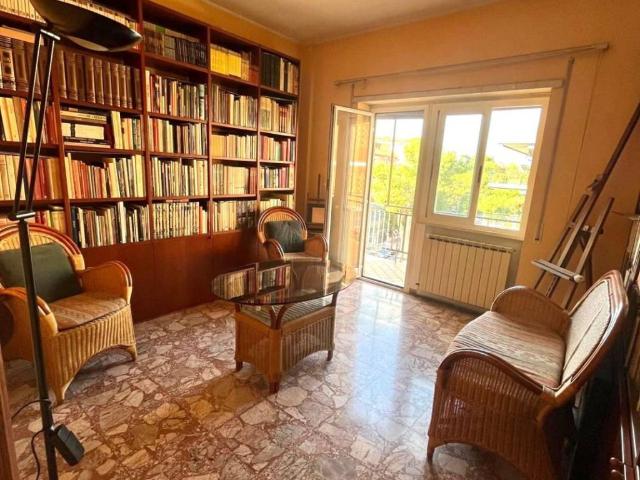 Appartamento in vendita a Roma RM