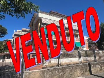 Appartamento in vendita a Roma RM