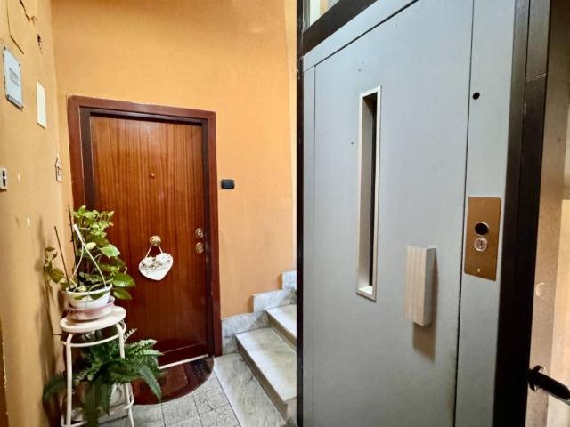 Appartamento in vendita a Roma RM