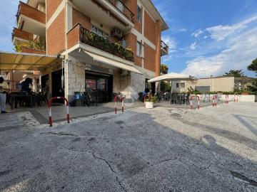 Loft / Open Space in vendita a Roma RM