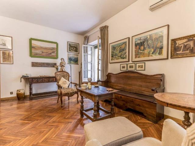 Appartamento in vendita a Roma RM