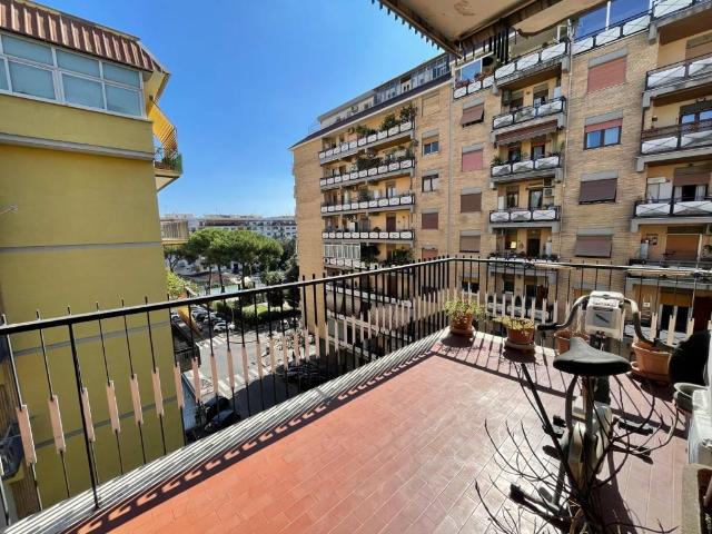 Appartamento in vendita a Roma RM
